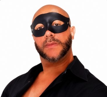 Coach Mascarado